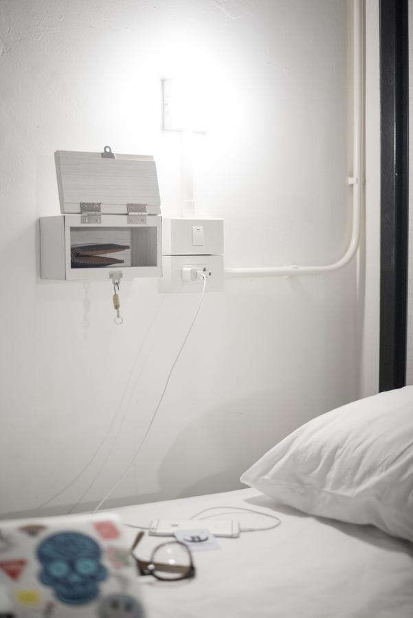 Moon House Hostel Бангкок Екстер'єр фото