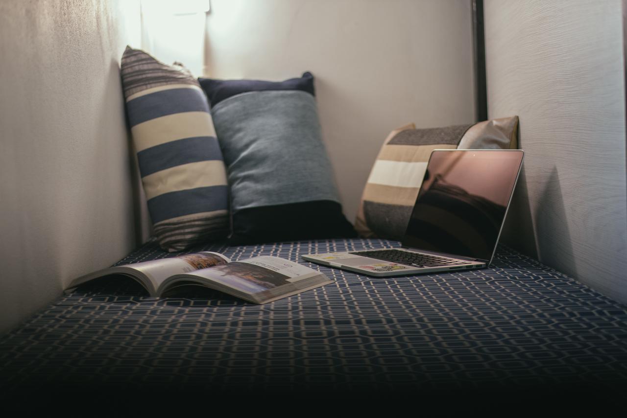 Moon House Hostel Бангкок Екстер'єр фото